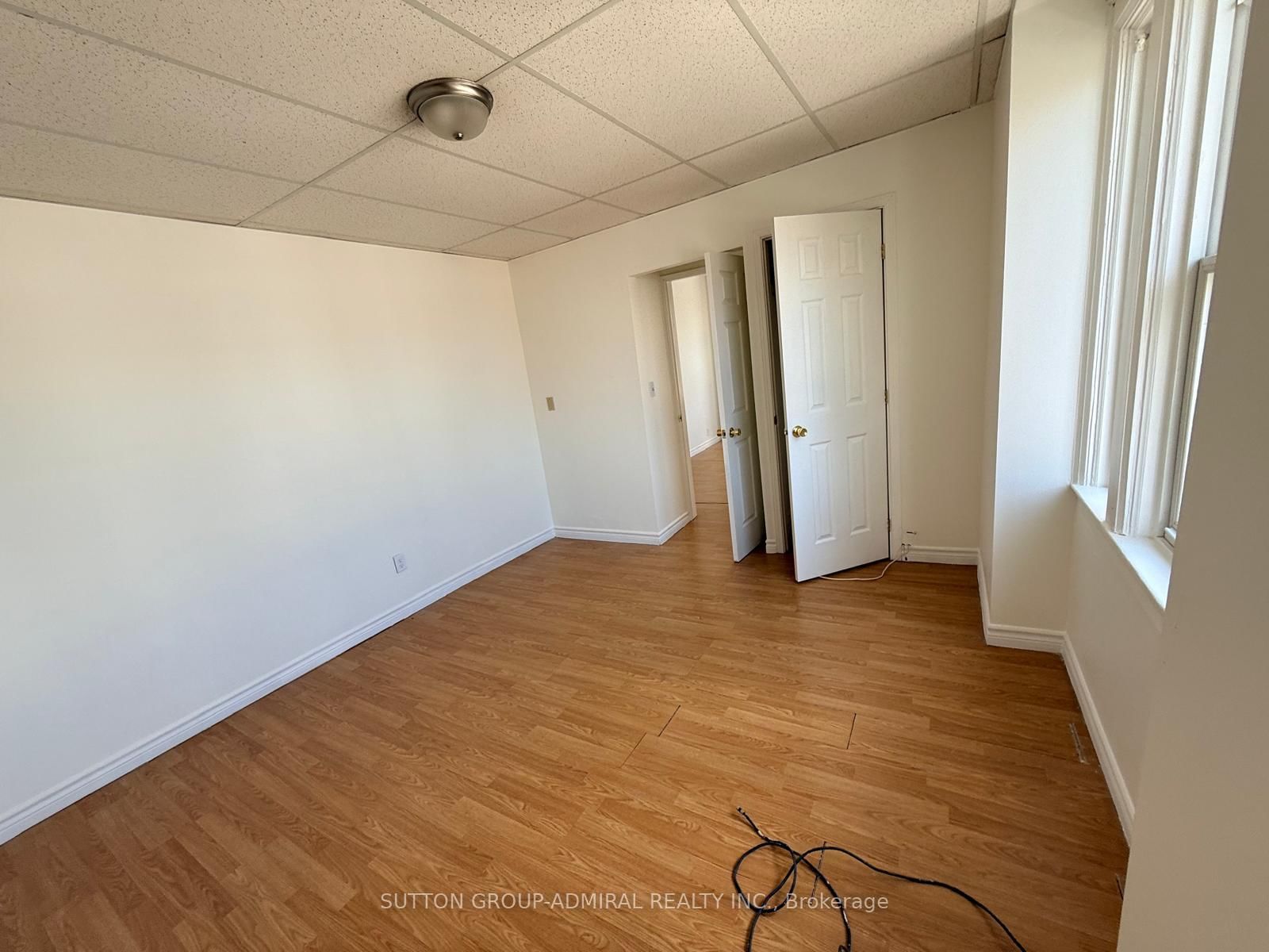 102 Thirty Ninth Street W, Unit 2 - Photo 7