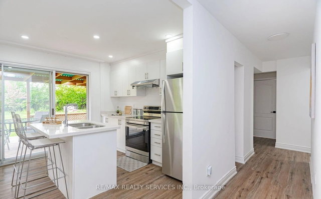 46 Staveley Crescent