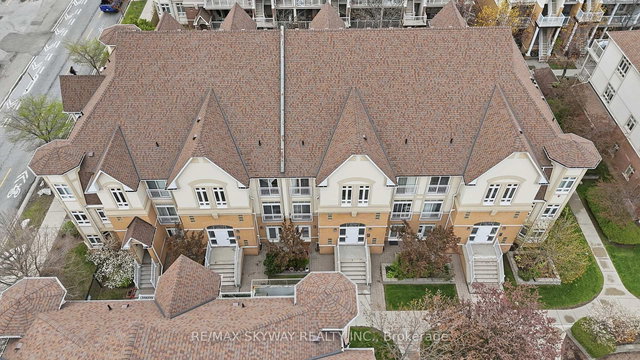 15 - 11 Pine Street