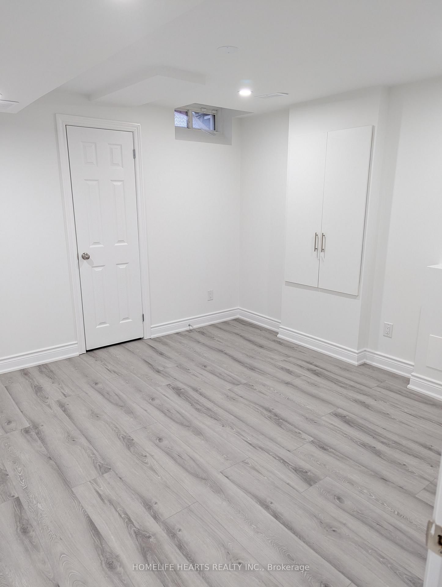 22 Exhibition Crescent, Unit Bsmt - Photo 17