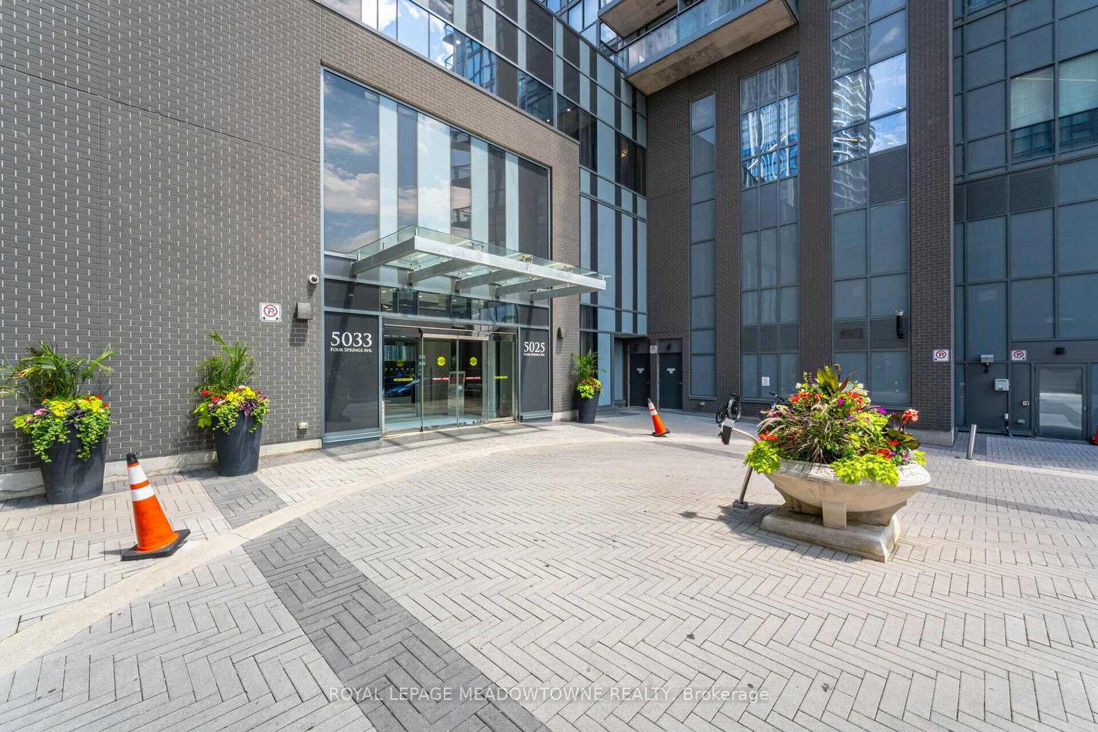 5025 Four Springs Avenue, Unit 1809 - Photo 38