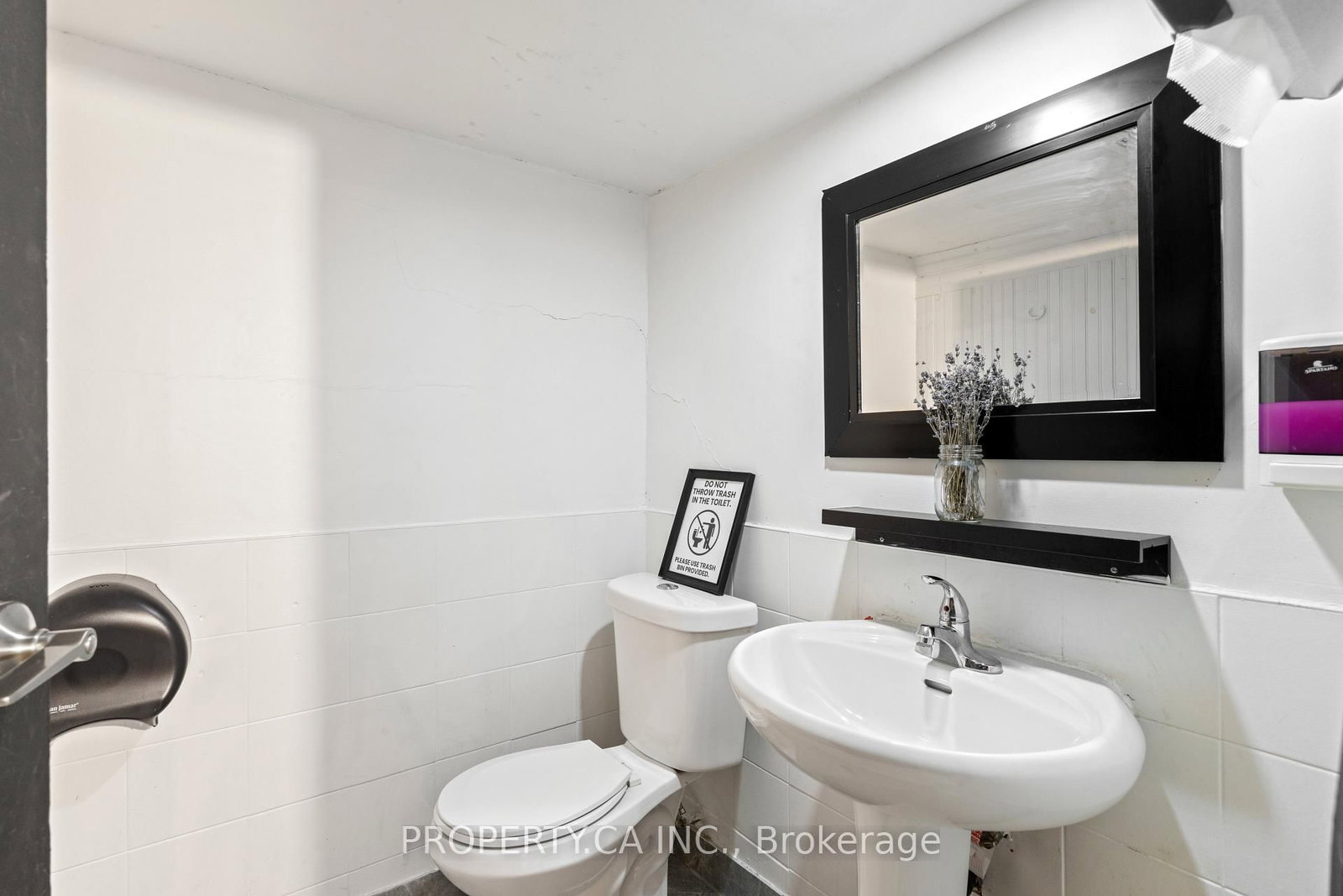 1213 Weston Road - Photo 18