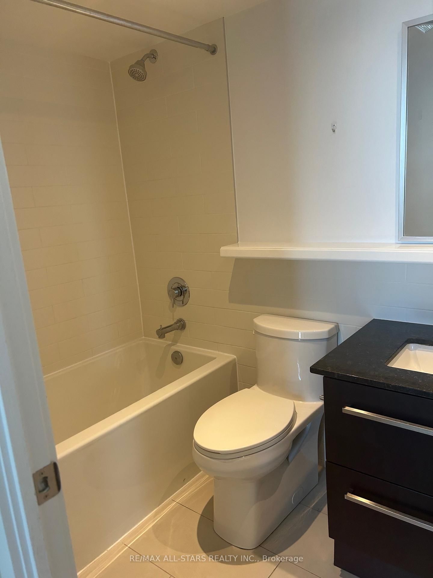 160 Flemington Road, Unit 1004 - Photo 13