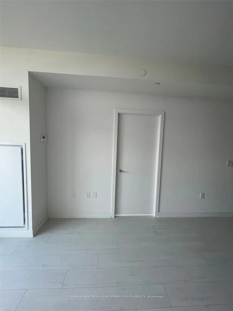 10 De Boers Drive, Unit 810 - Photo 20