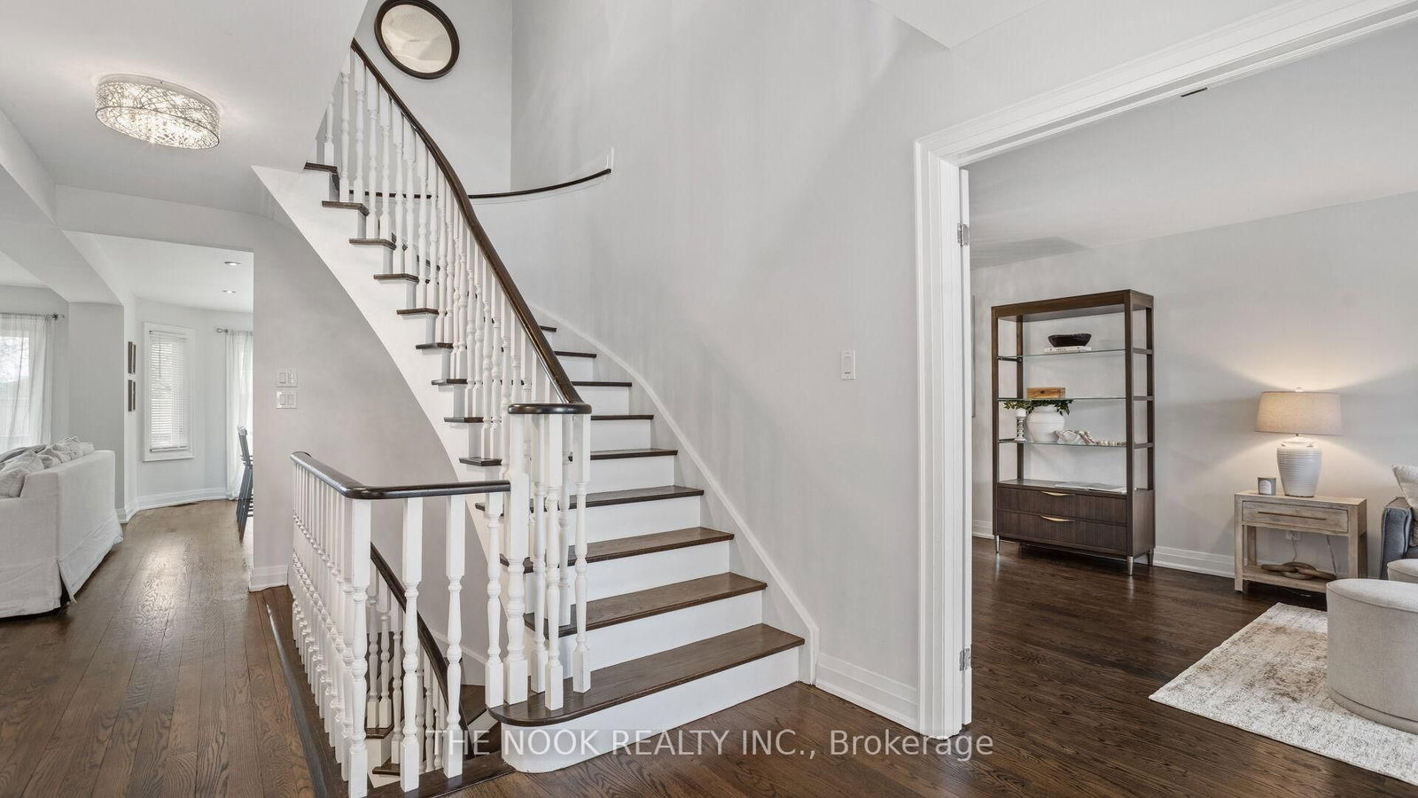 938 Wetherby Lane - Photo 4