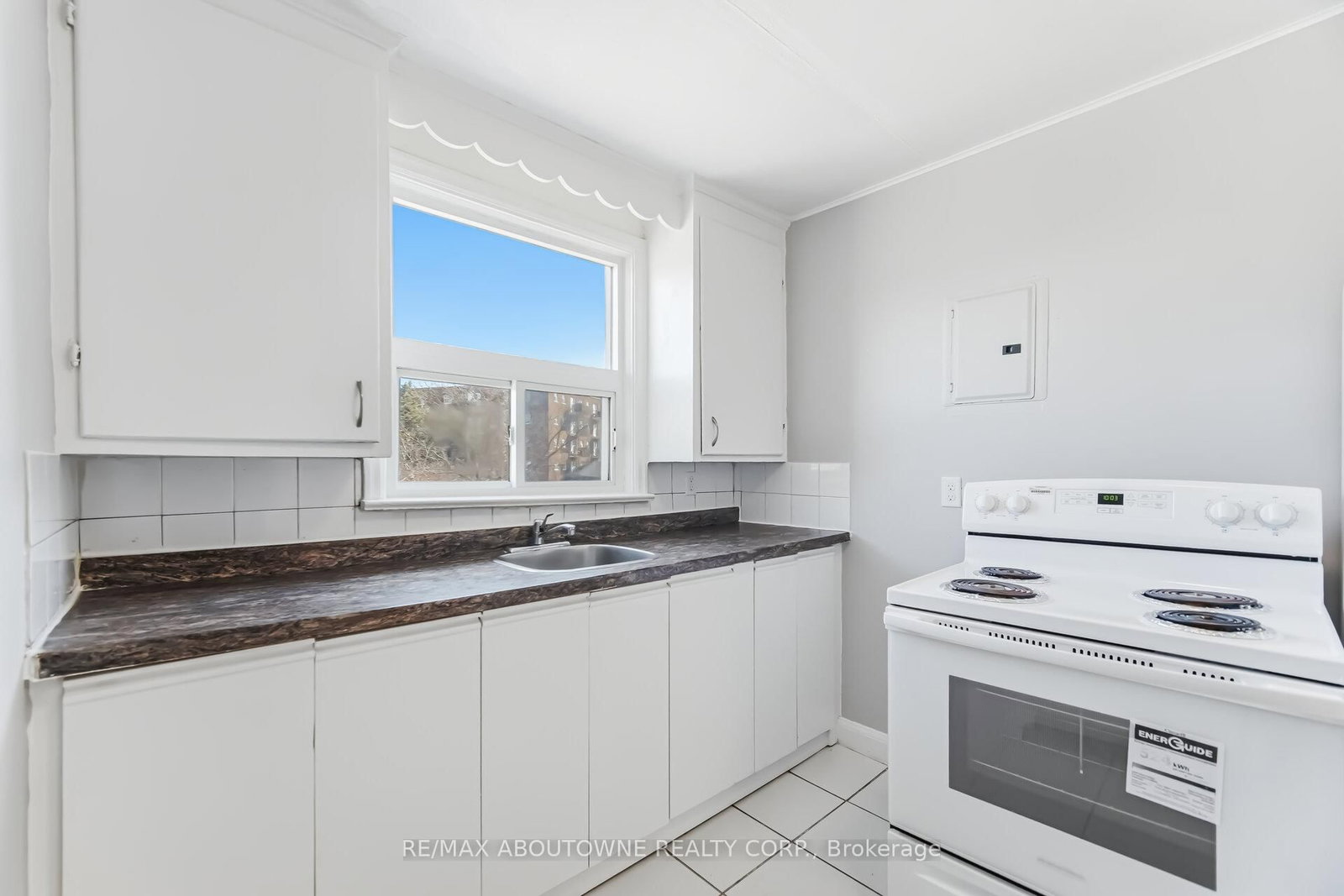 1047 Churchill Avenue E, Unit 5 - Photo 15