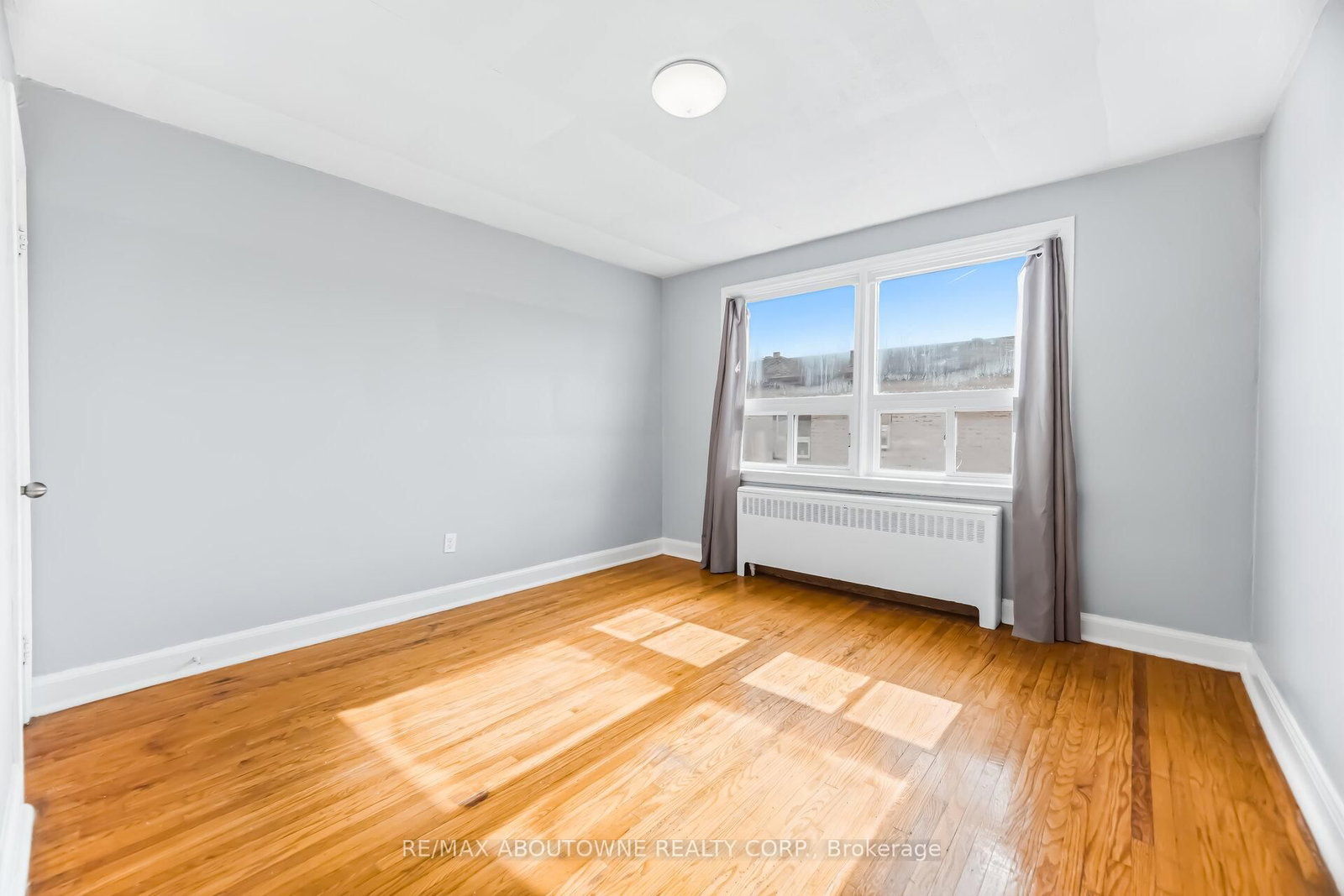 1047 Churchill Avenue E, Unit 5 - Photo 19