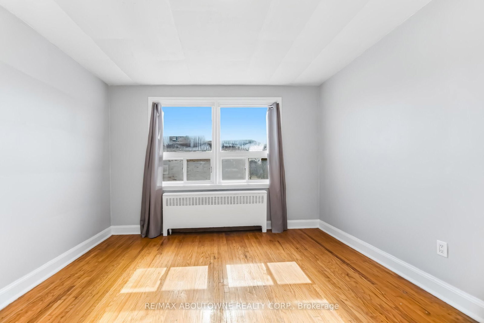 1047 Churchill Avenue E, Unit 5 - Photo 20