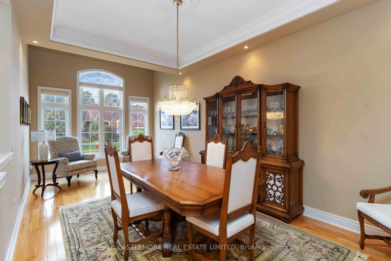 39 Saint Hubert Brampton,ON L6P 1W1 — Photo 11
