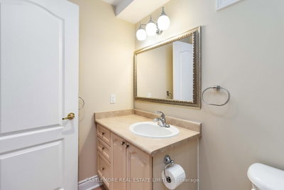 39 Saint Hubert Brampton,ON L6P 1W1 — Photo 25