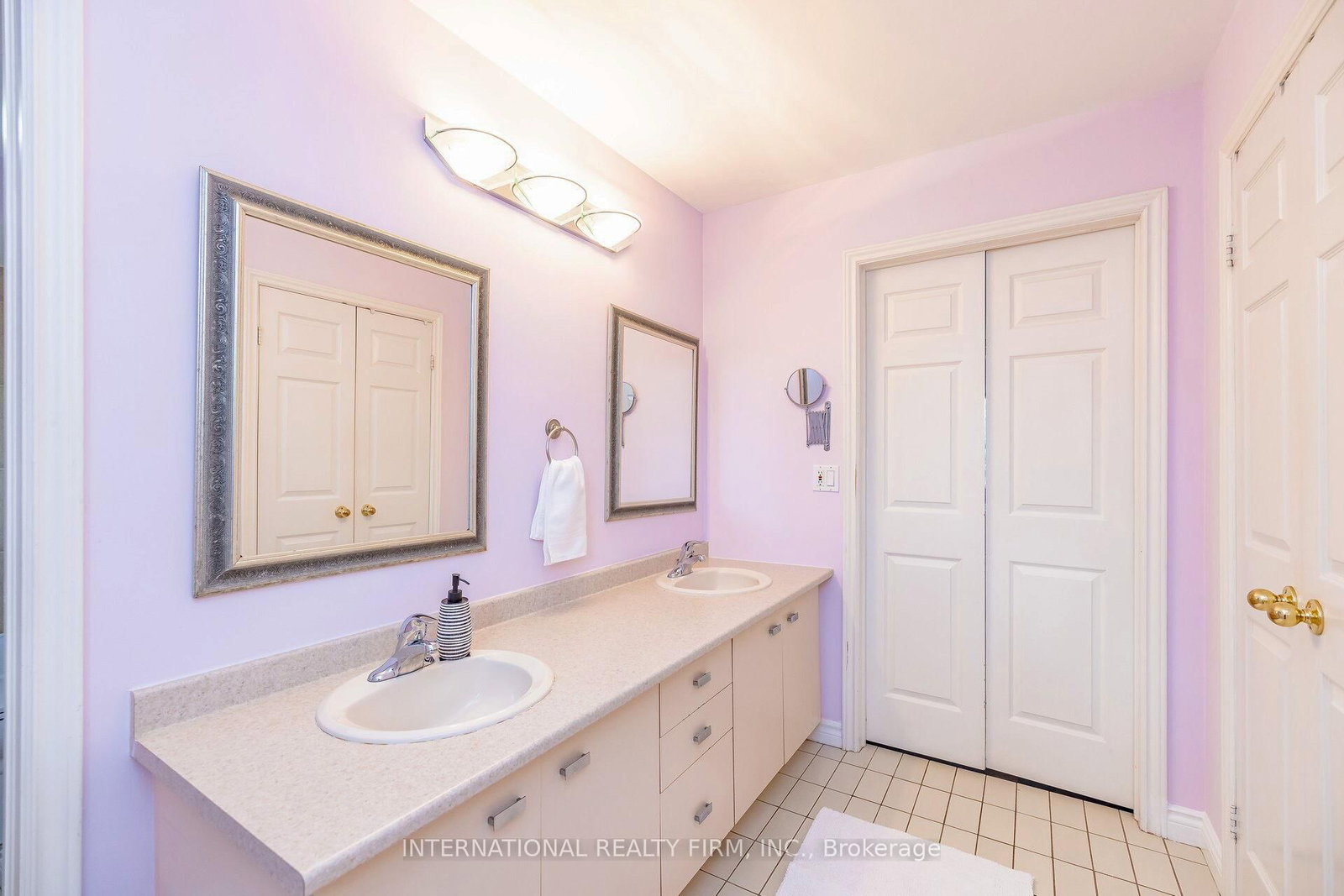 1236 Fleet Street • Mississauga, ON photo 24