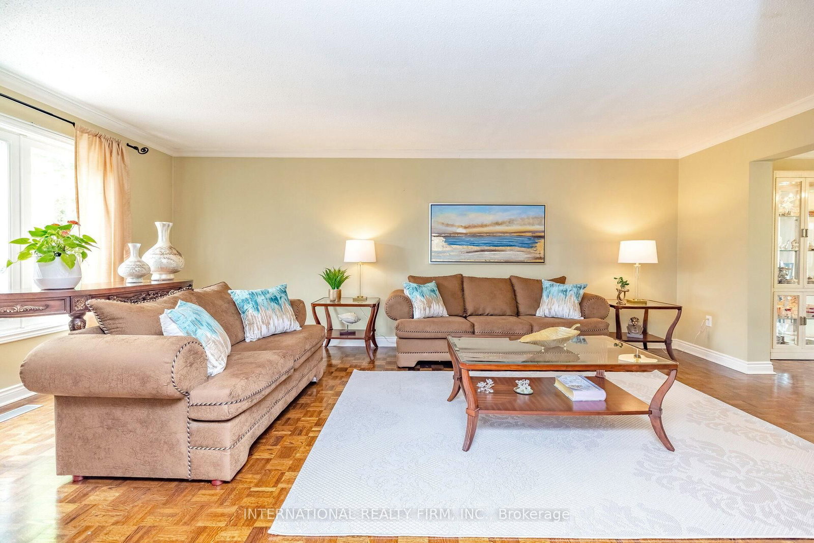 1236 Fleet Street • Mississauga, ON photo 4