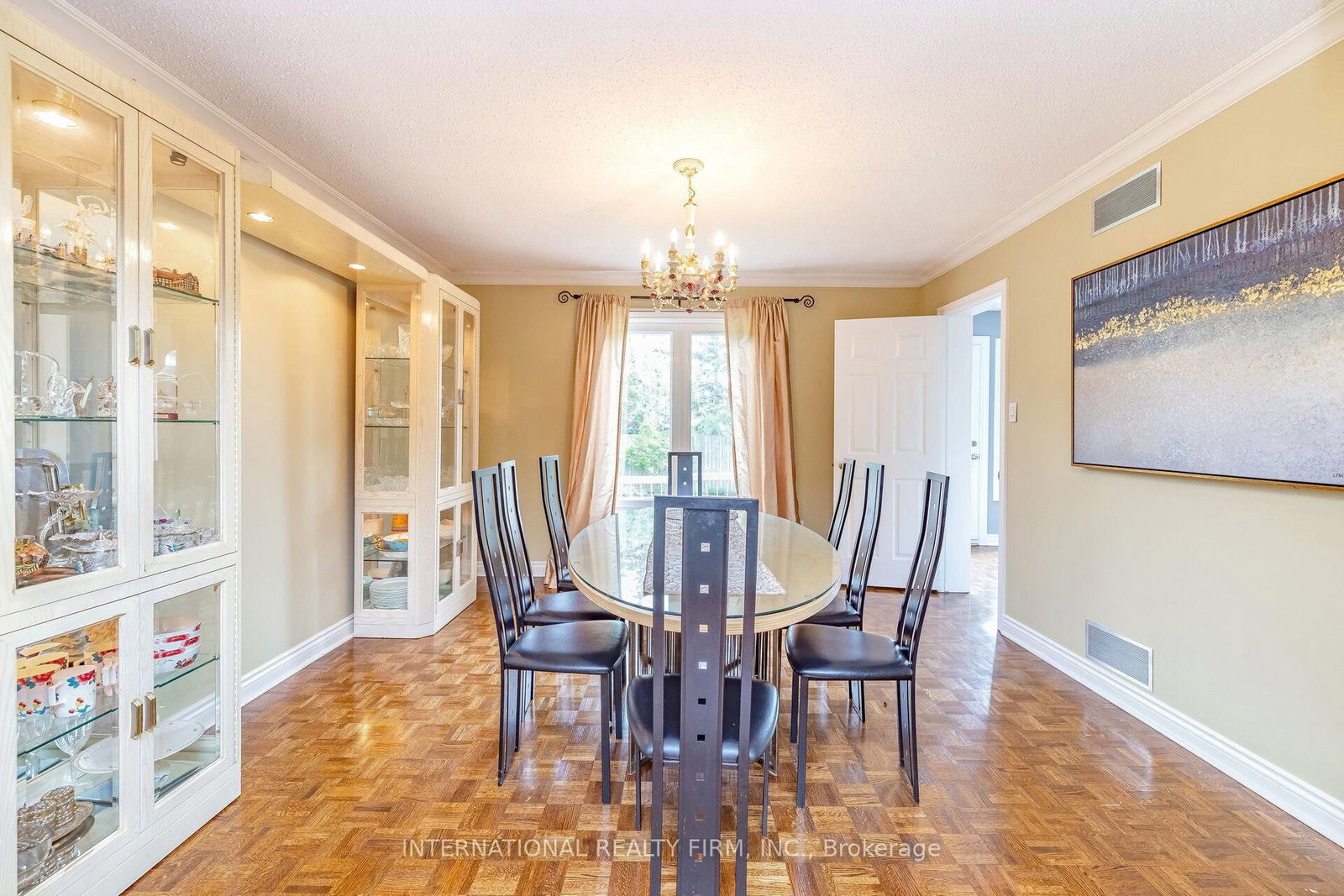 1236 Fleet Street • Mississauga, ON photo 7