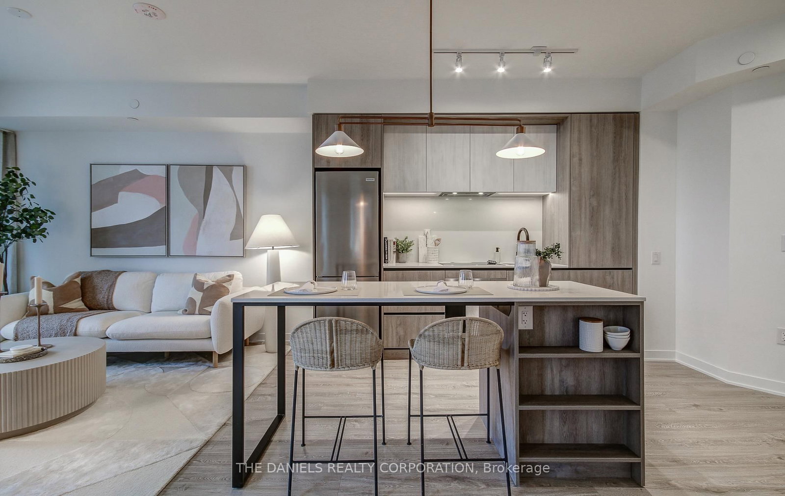 2495 Eglinton Avenue W, Unit 1206