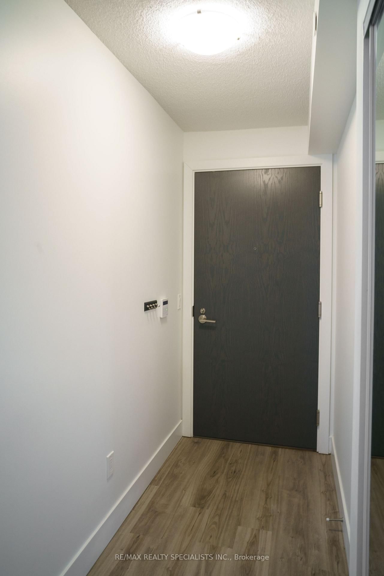 9 Mabelle Avenue, Unit 326 - Photo 17