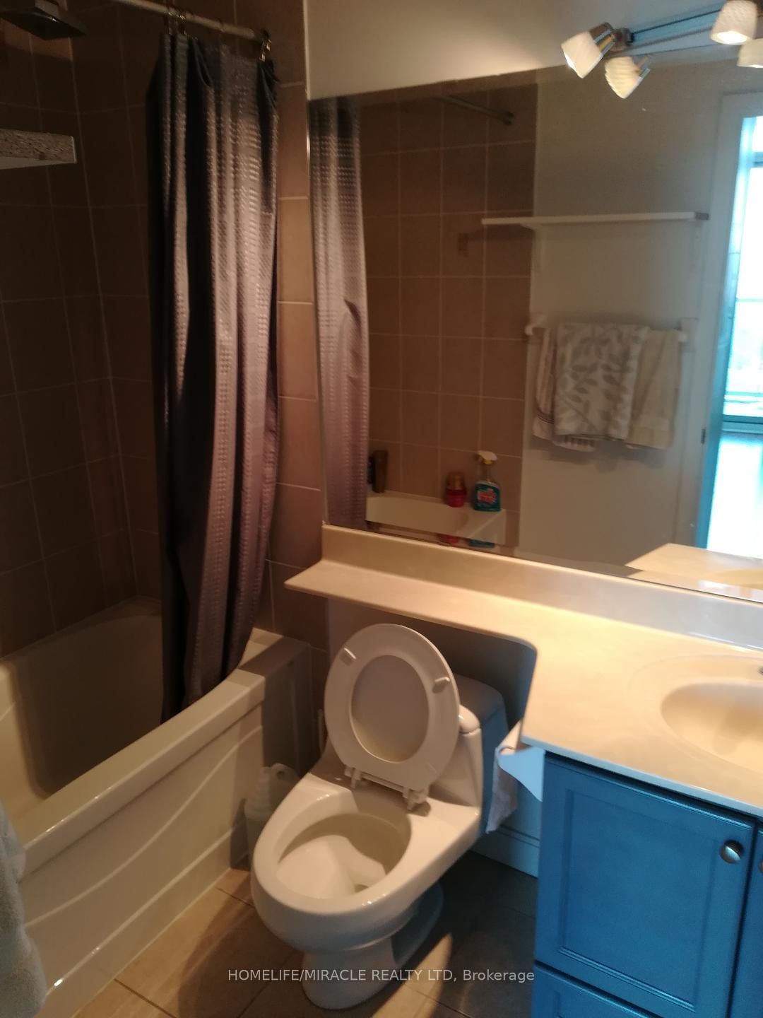 80 Absolute Avenue, Unit 2505 - Photo 4