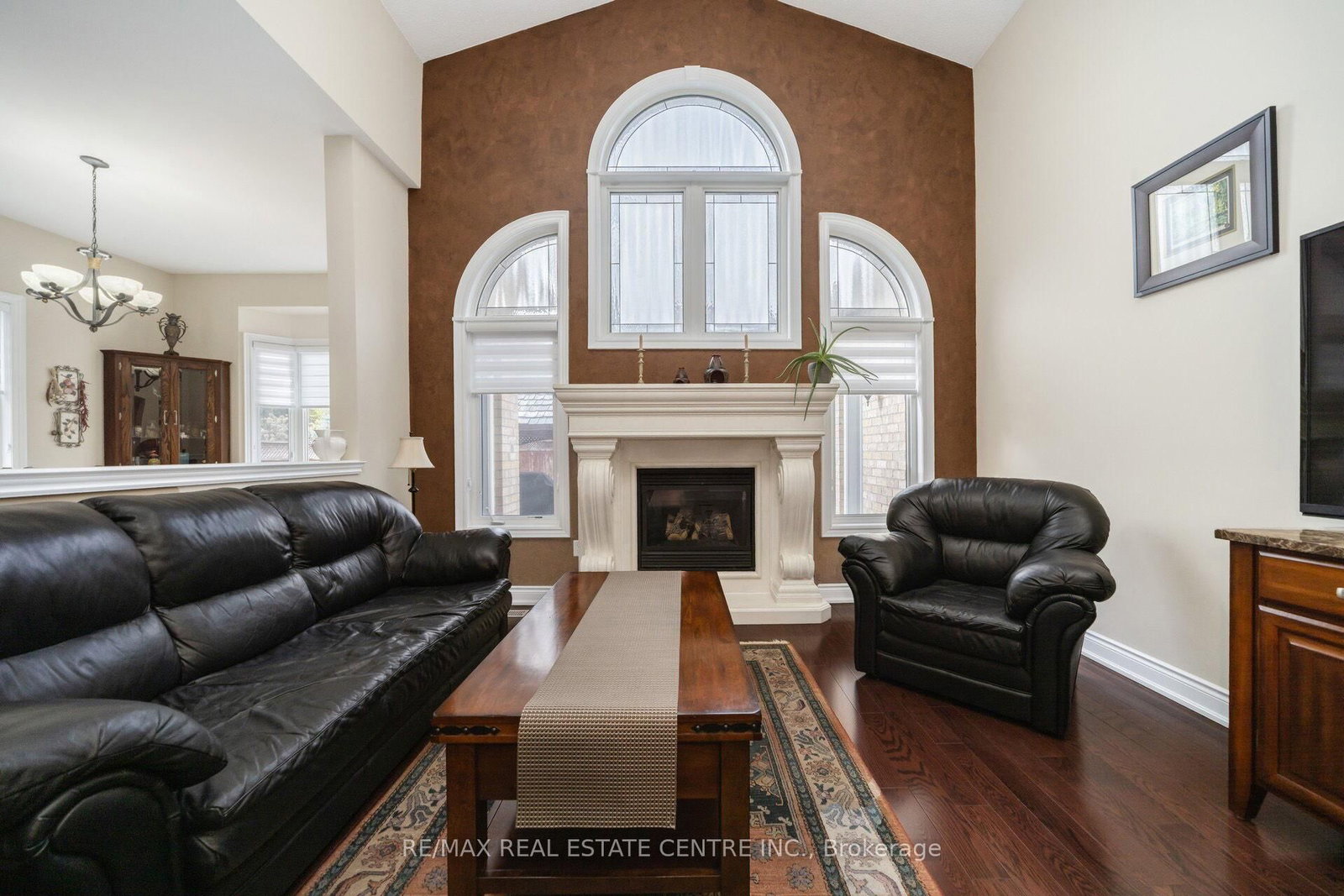 10 Eiffel Boulevard • Brampton, ON photo 10
