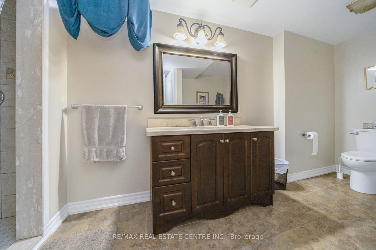 10 Eiffel Boulevard • Brampton, ON photo 38