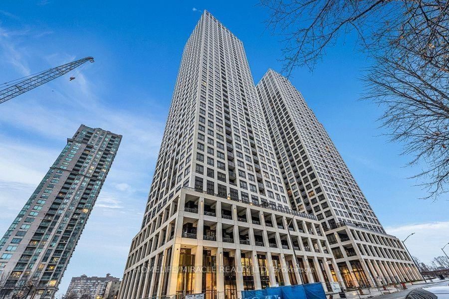 30 Elm Drive, Unit 3203