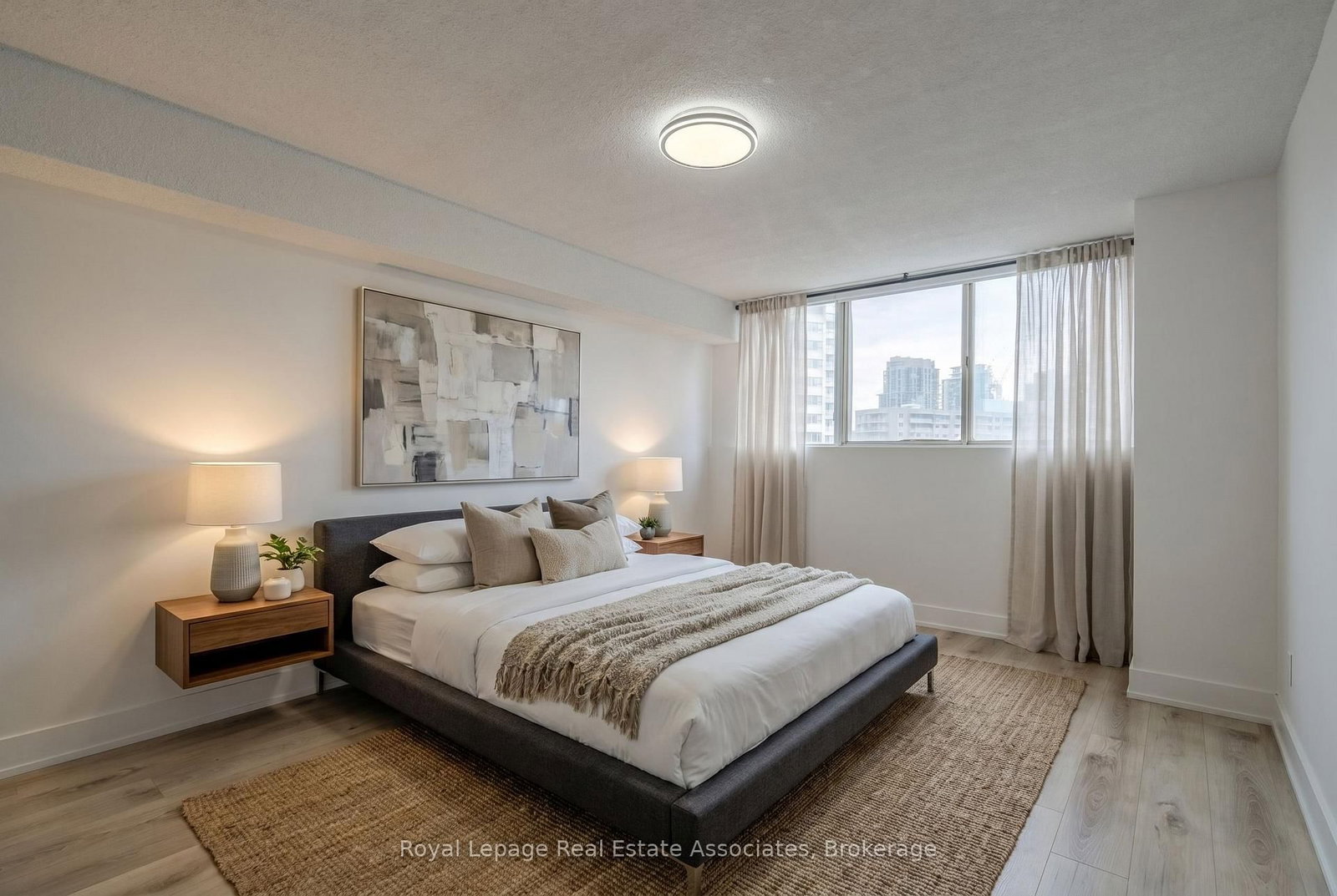 3695 Kaneff Crescent, Unit 1602 - Photo 12