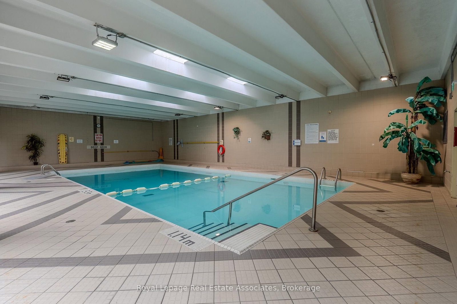 3695 Kaneff Crescent, Unit 1602 - Photo 22