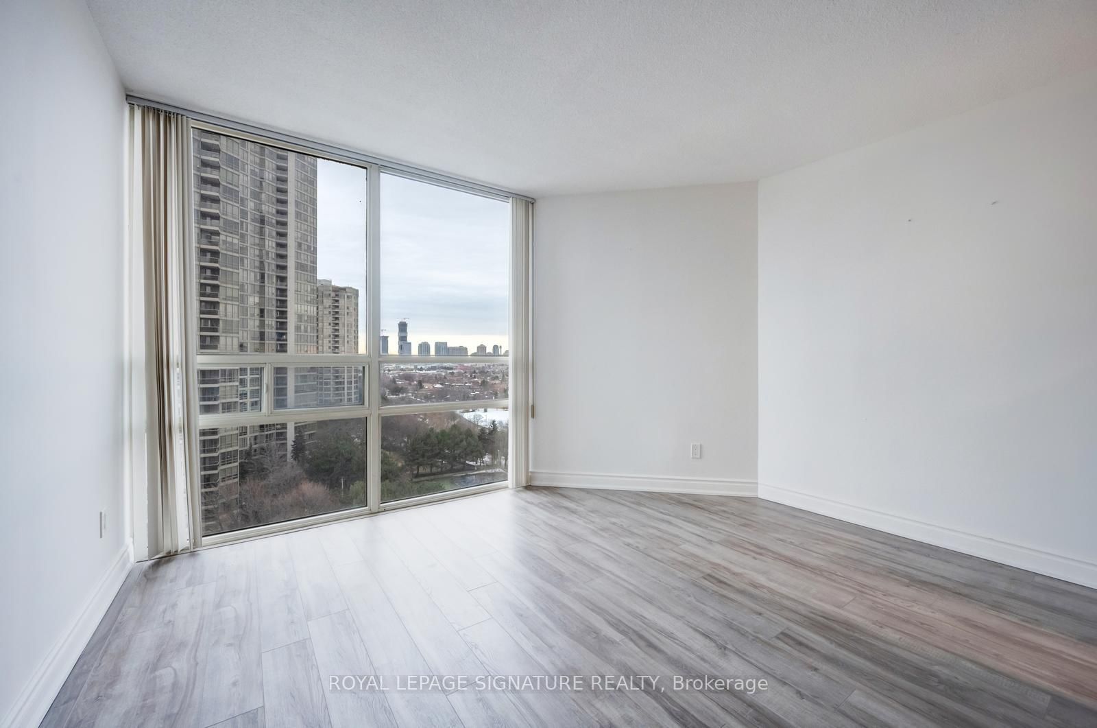 50 Eglinton Avenue W, Unit 1106 - Photo 11