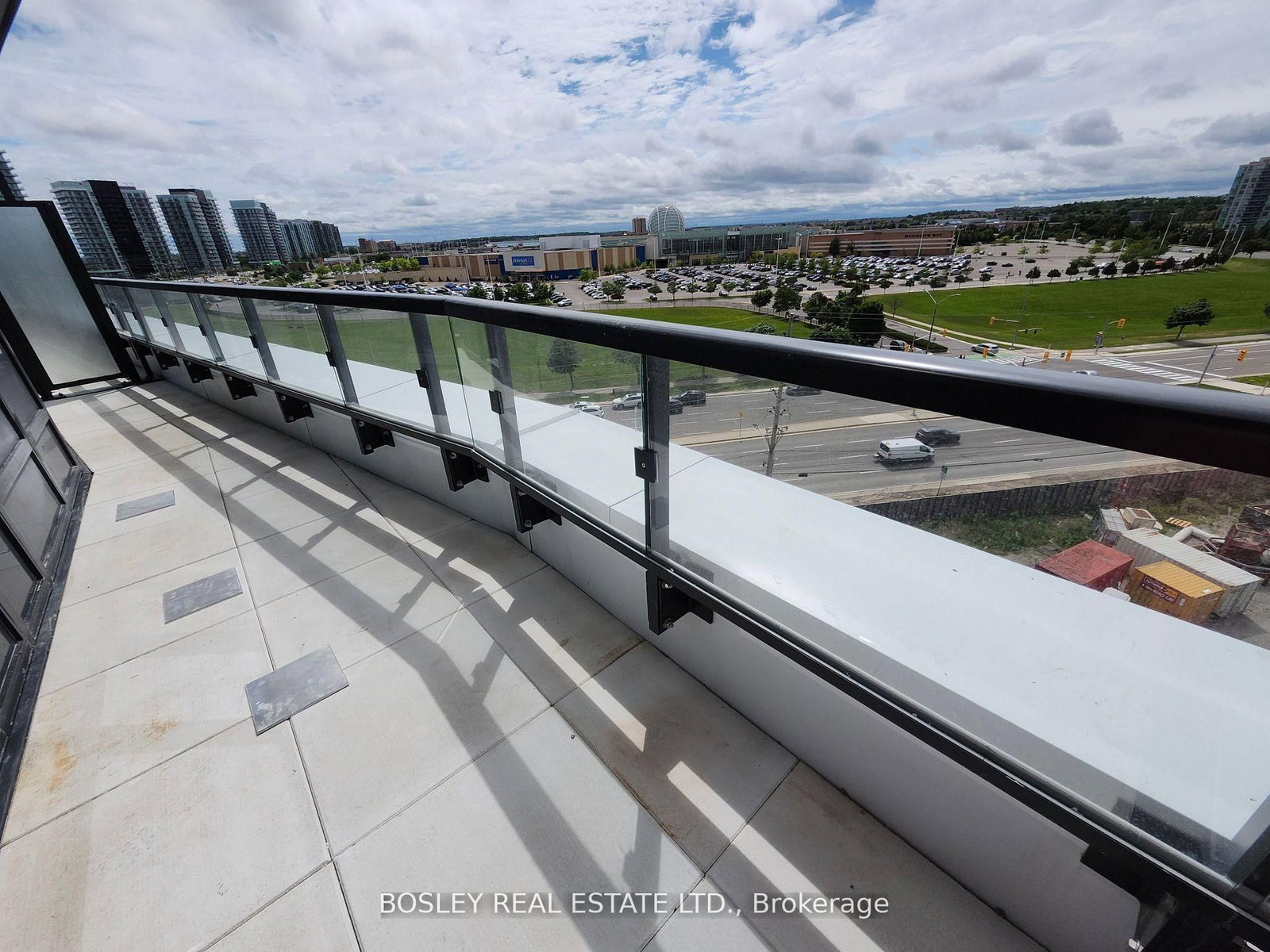 2495 Eglinton Avenue W, Unit 806 - Photo 10