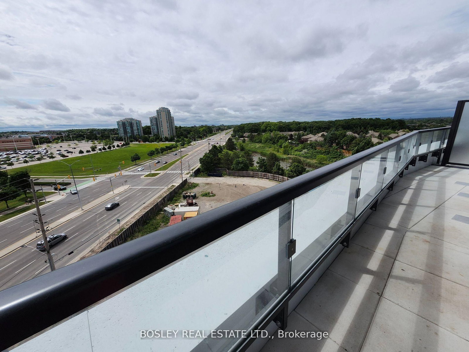 2495 Eglinton Avenue W, Unit 806 - Photo 9