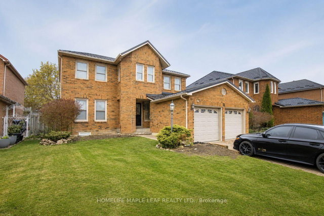 32 Brydon Crescent