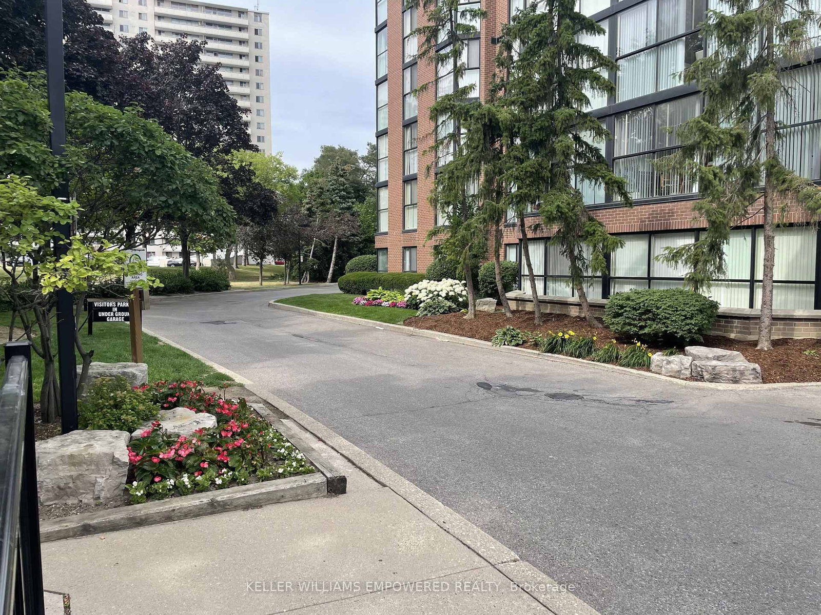 2091 Hurontario Street, Unit 707 - Photo 21