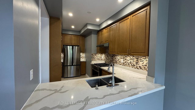 3032 Turbine Crescent