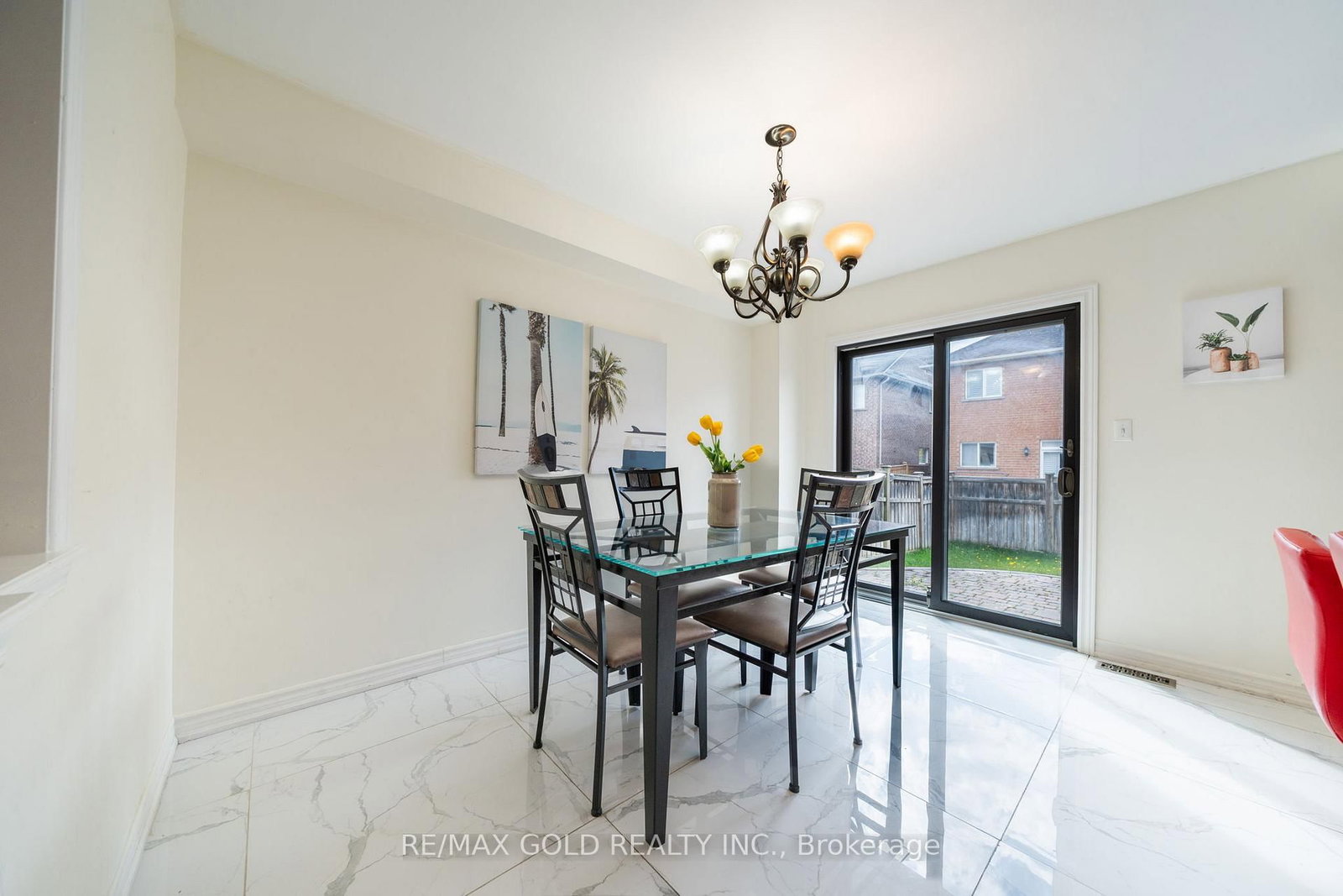 19 Spring Valley Court • Brampton, ON photo 13