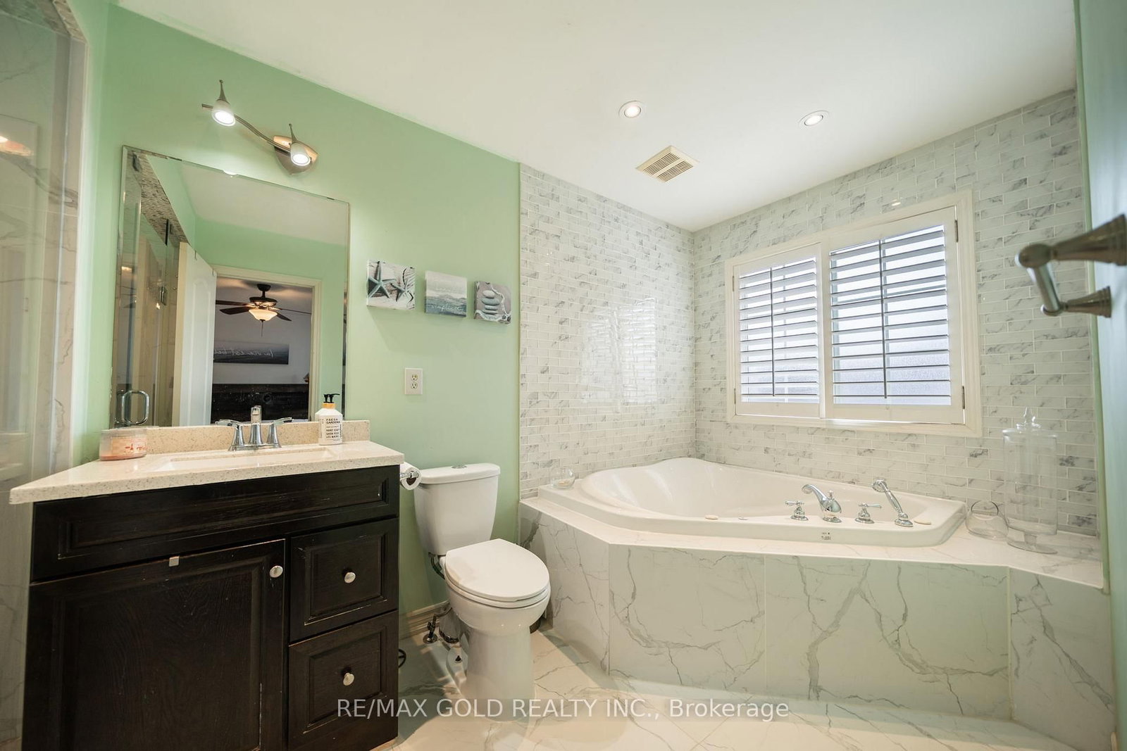 19 Spring Valley Court • Brampton, ON photo 21