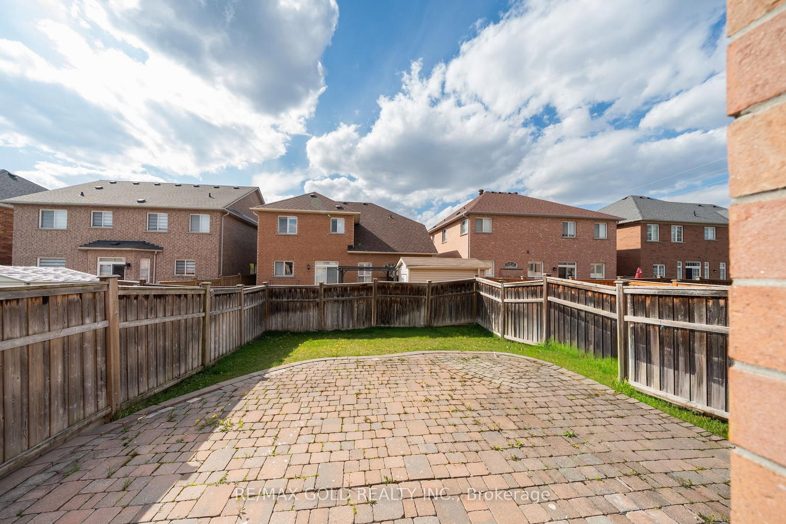 19 Spring Valley Court • Brampton, ON photo 39
