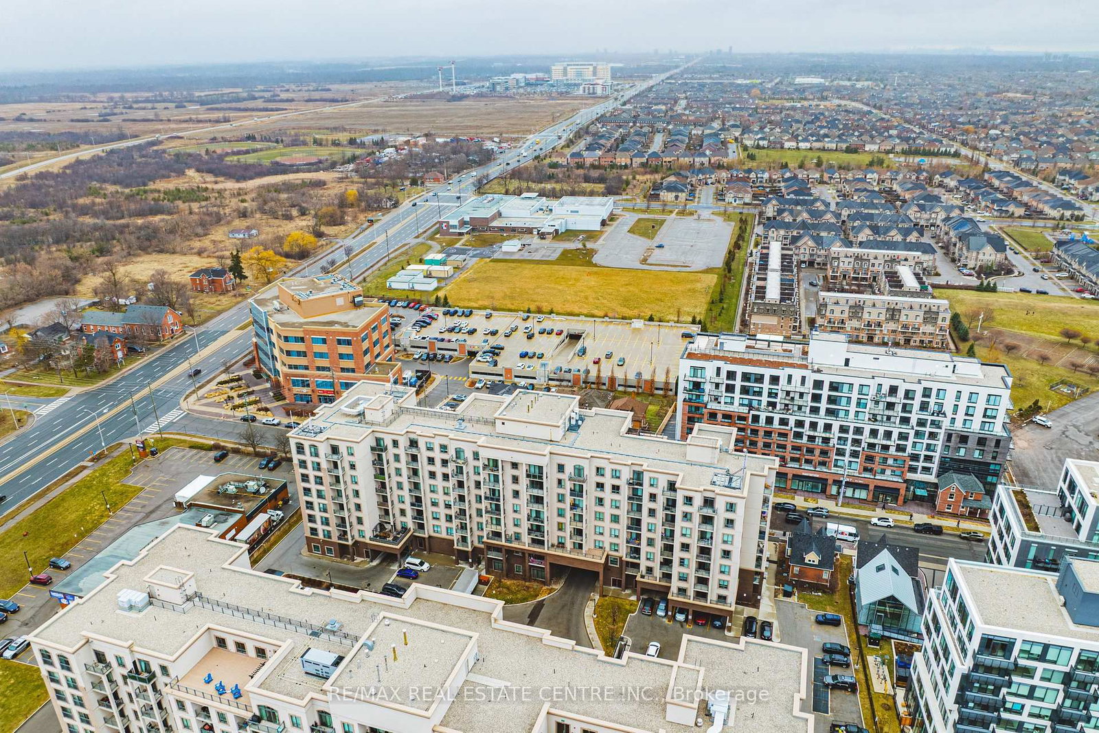 2486 Old Bronte Road, Unit 711 - Photo 26