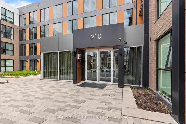 204 - 210 Sabina Drive E