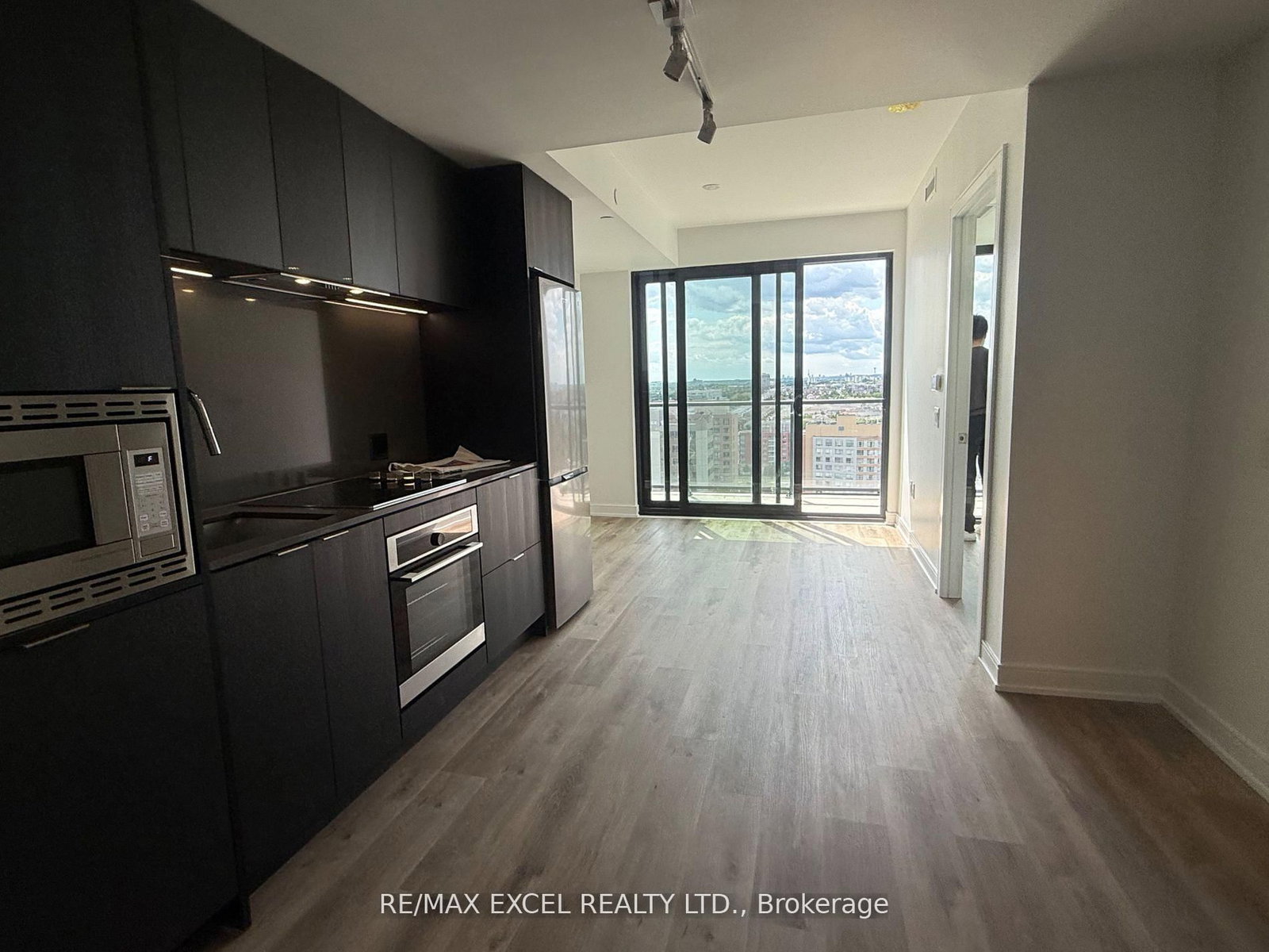 3009 Novar Road, Unit 1612 - Photo 3