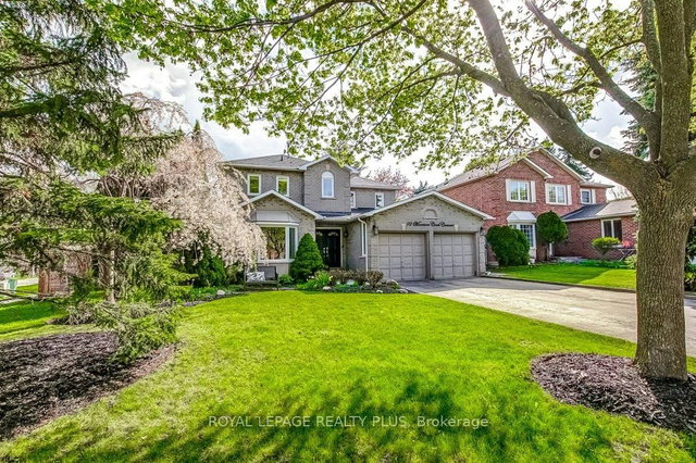 92 Morrison Creek Crescent