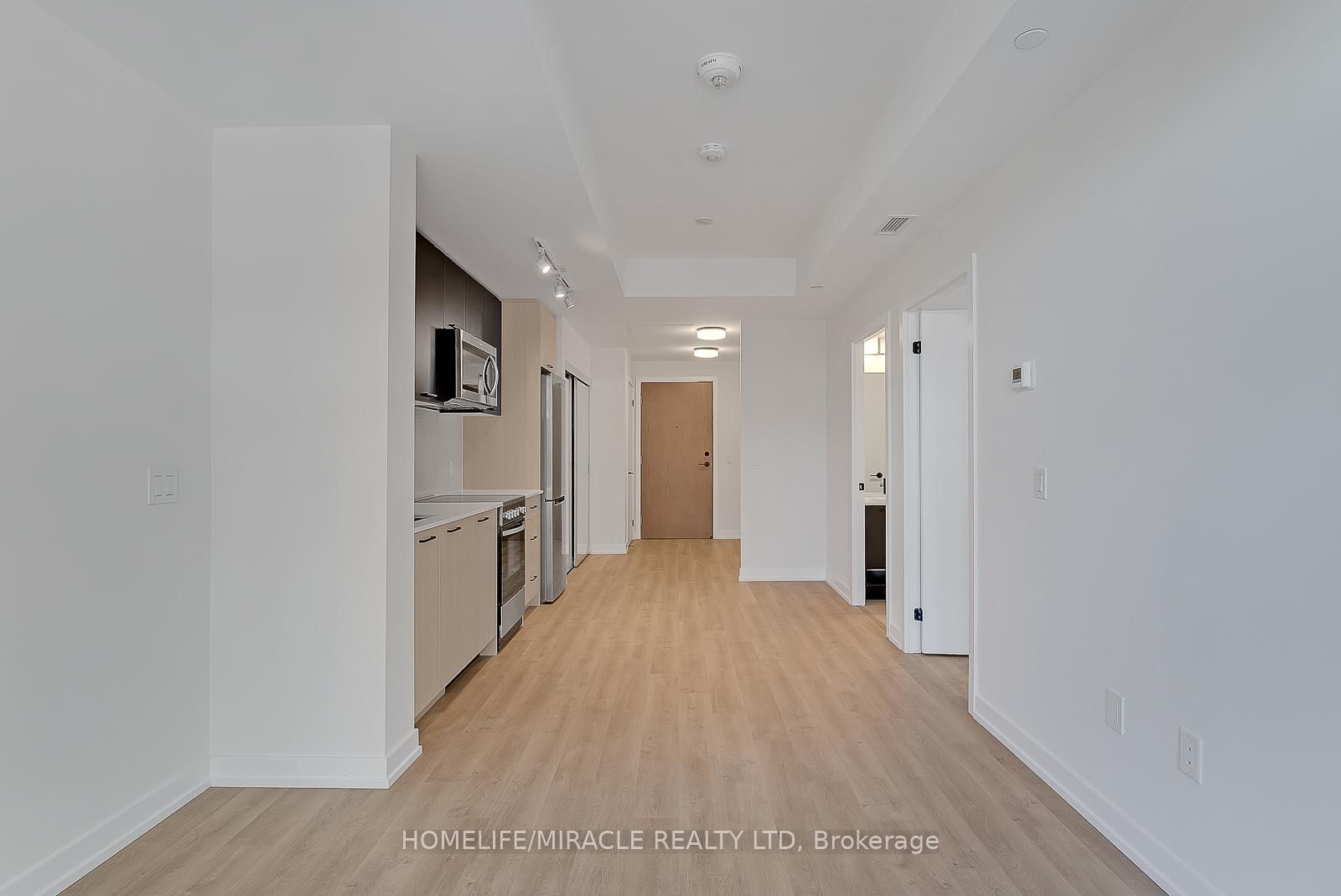 2300 St. Clair Avenue W, Unit 311 - Photo 11