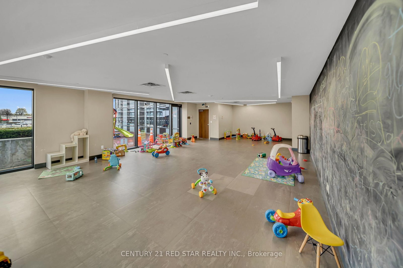 5025 Four Springs Avenue, Unit 0504 - Photo 24