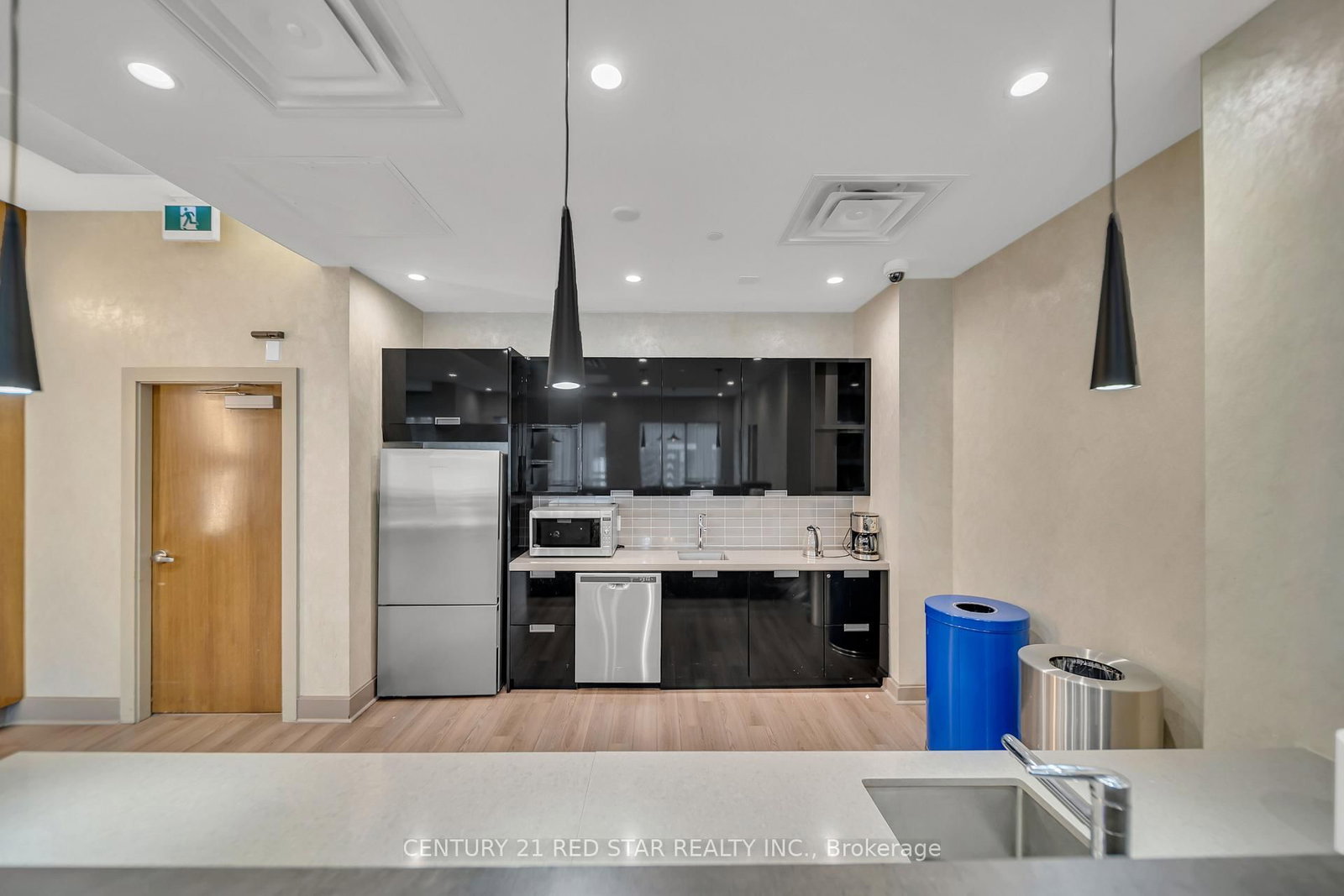 5025 Four Springs Avenue, Unit 0504 - Photo 33