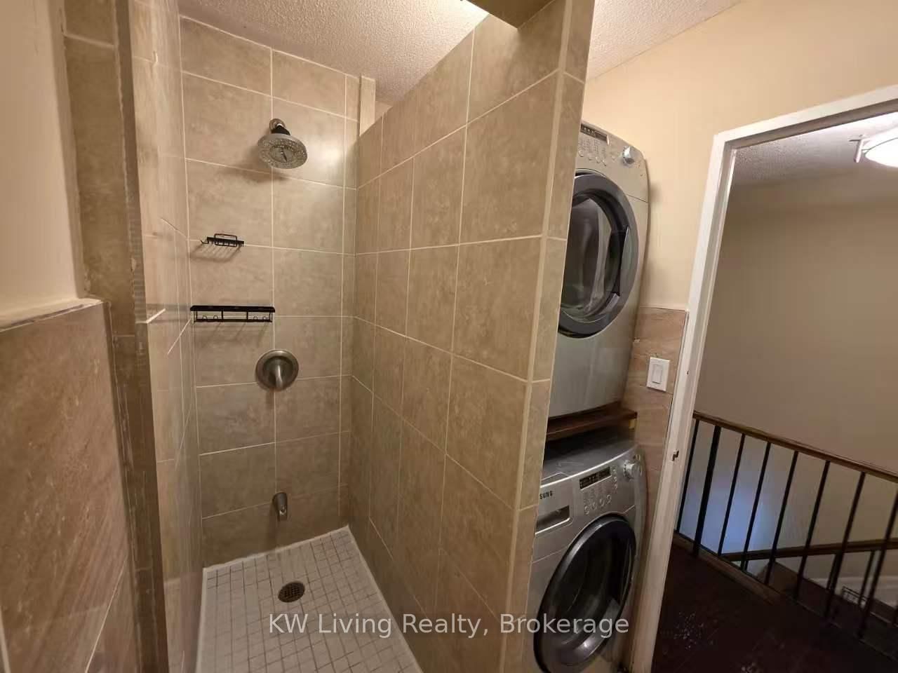 3025 Credit Woodlands Drive, Unit 338 - Photo 9