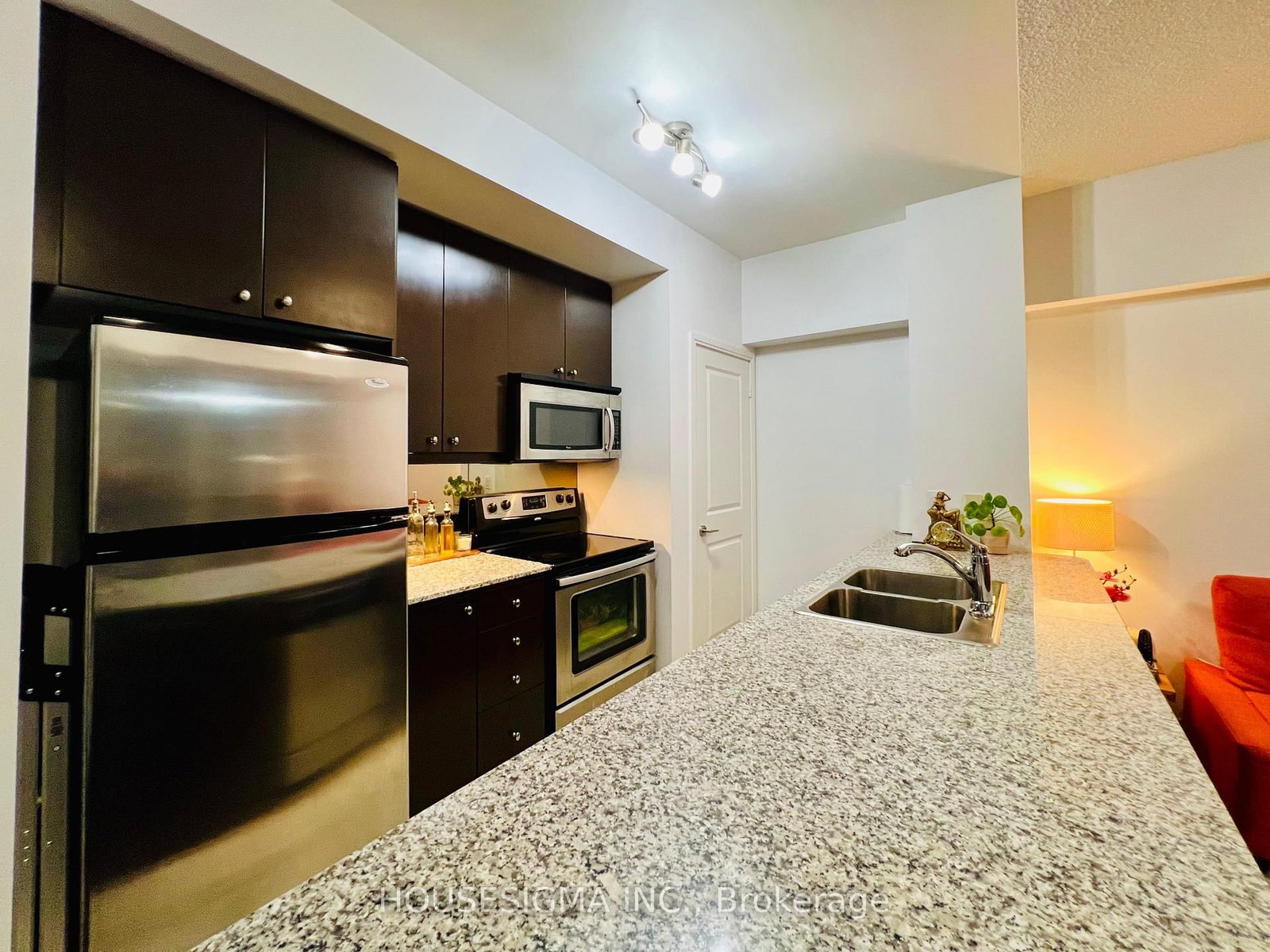 4033 Hurontario Street, Unit 312 - Photo 13