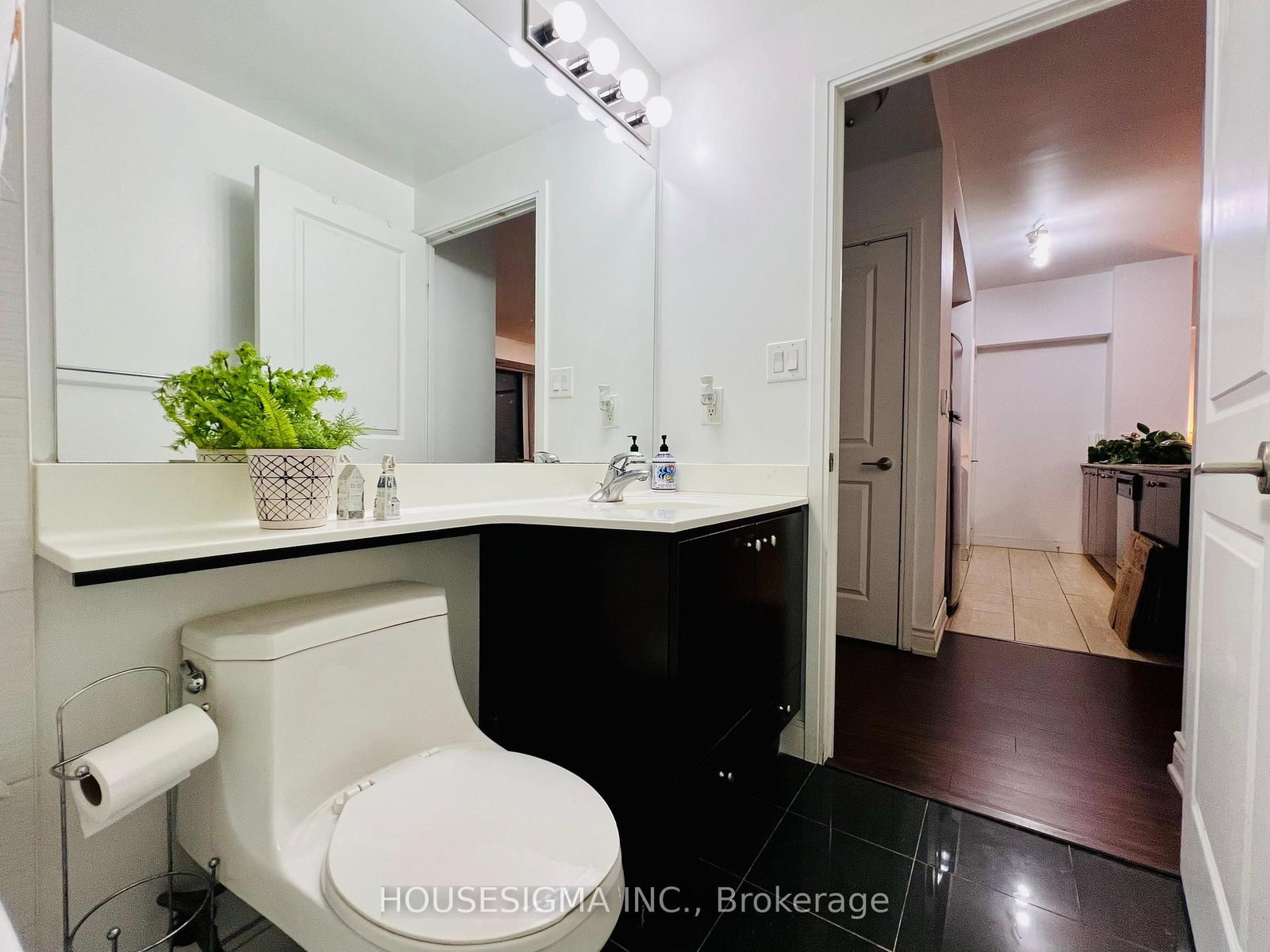 4033 Hurontario Street, Unit 312 - Photo 14