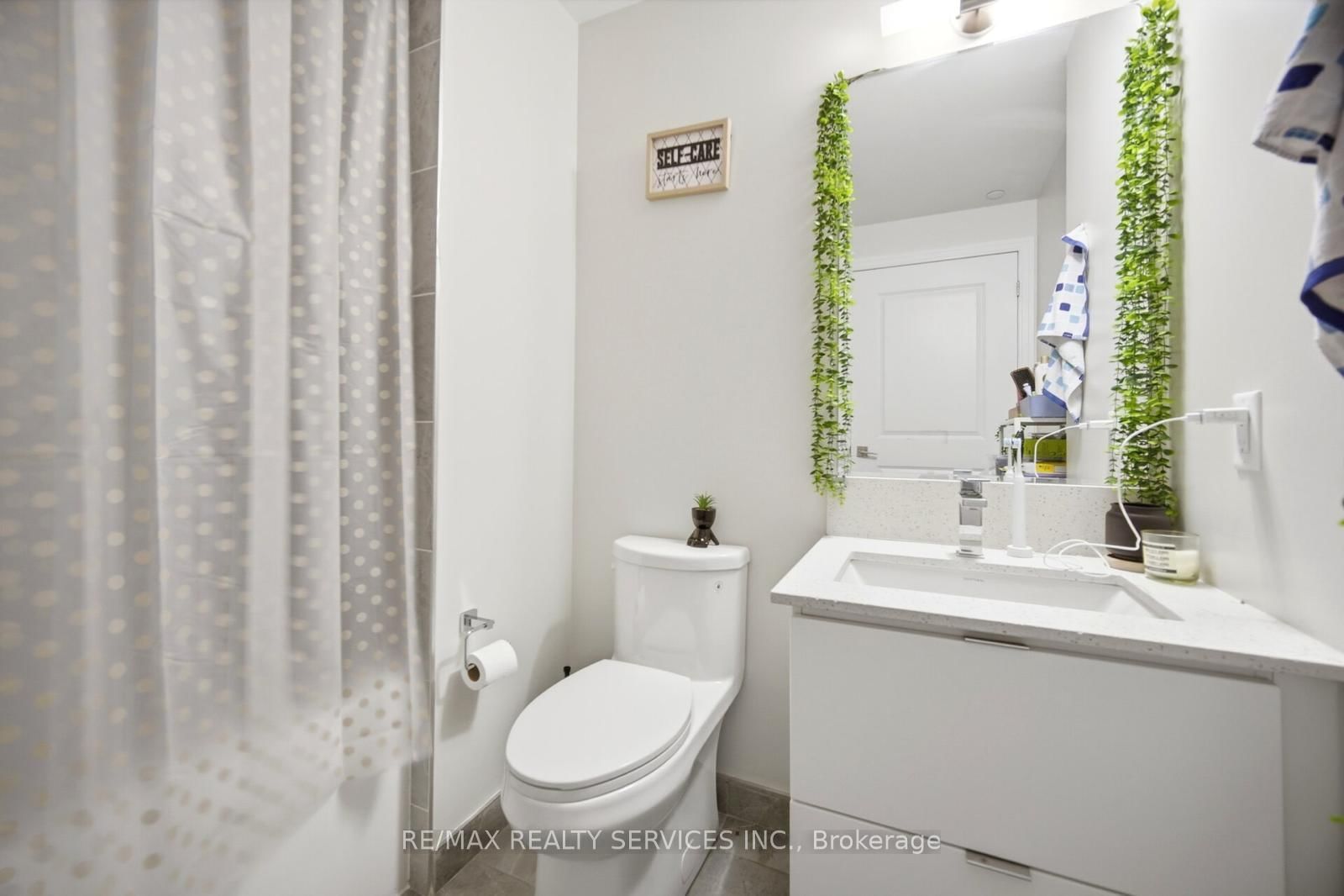 30 Elm Drive W, Unit 1811 - Photo 15