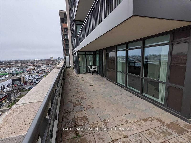 830 Lawrence Avenue W, Unit 914