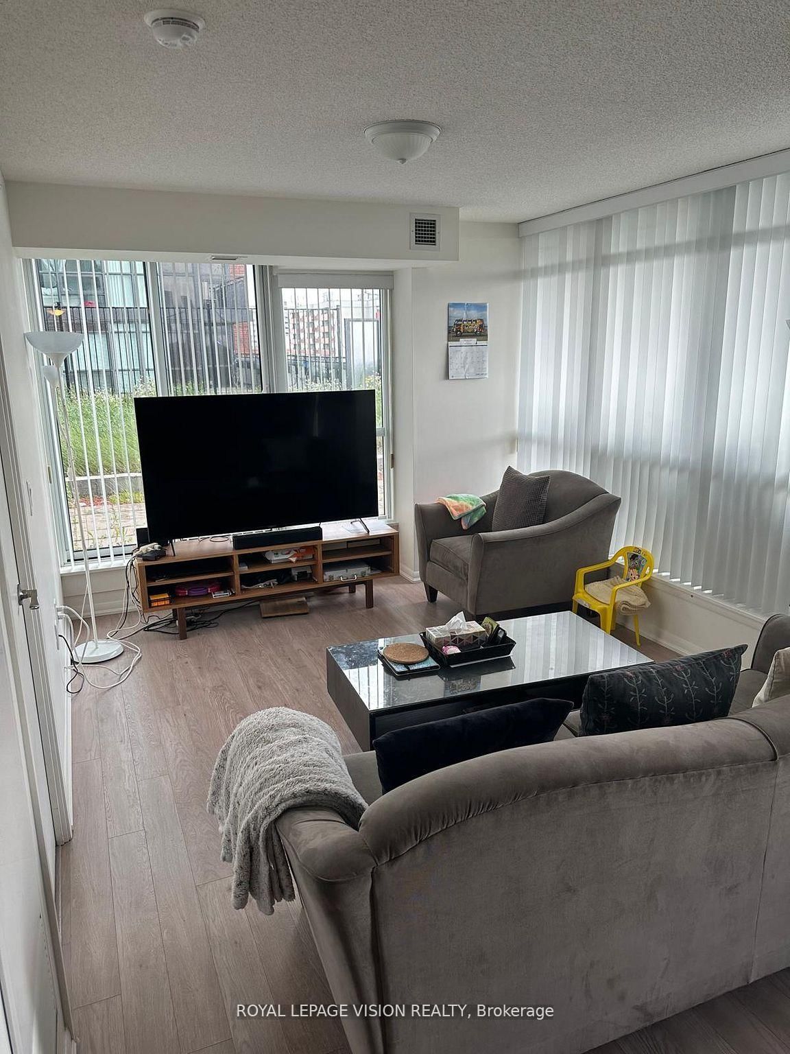 830 Lawrence Avenue W, Unit 914 - Photo 11