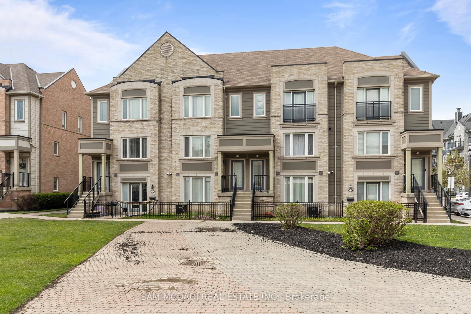 3050 Erin Centre Boulevard, Unit 112 - Photo 2