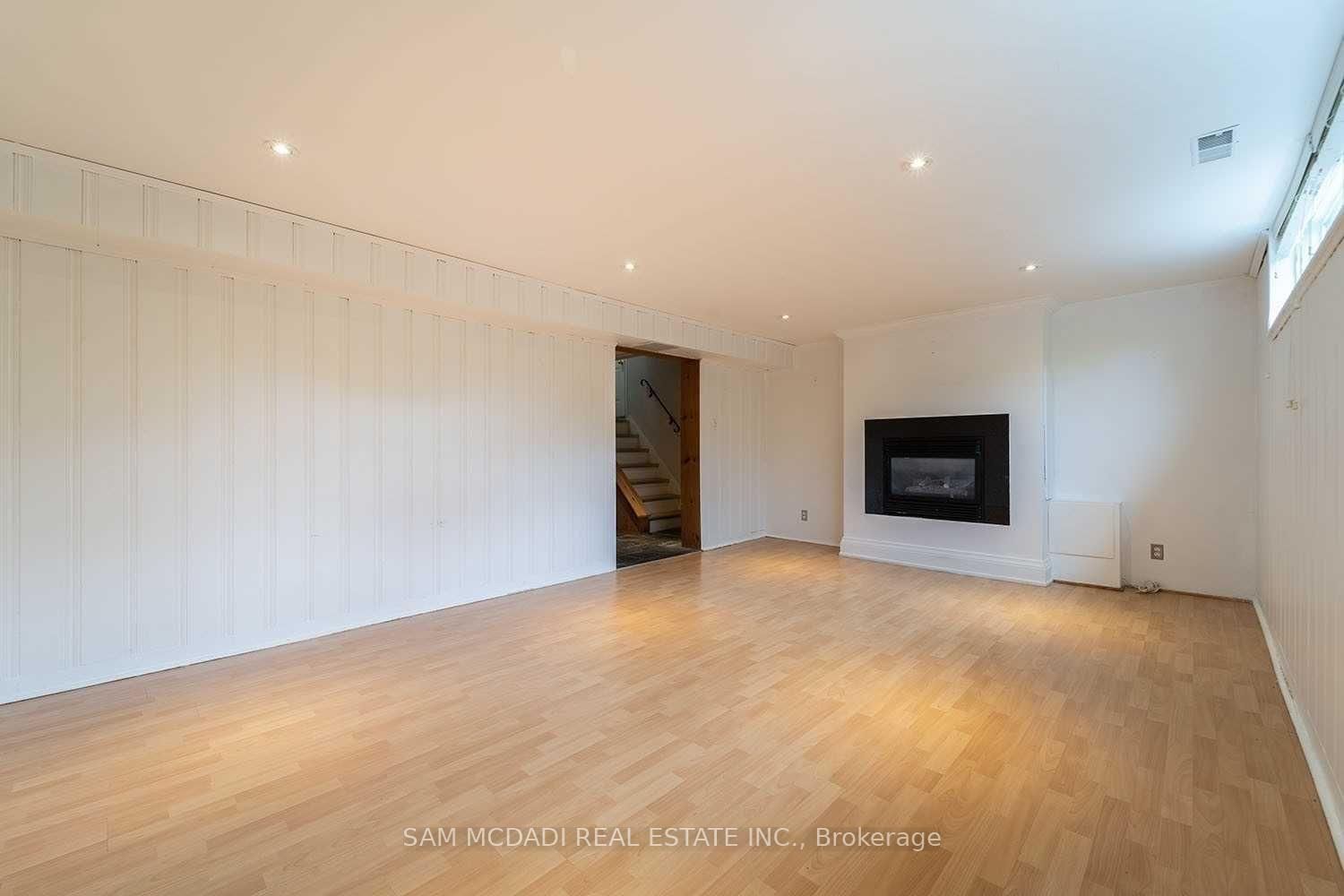 2588 Lundigan Drive, Unit Bsmt - Photo 5