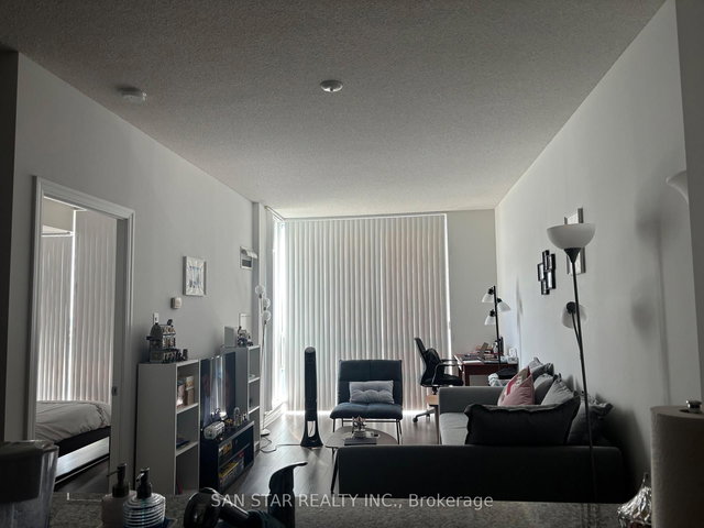 2808 - 3515 Kariya Drive